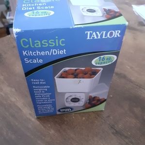 Taylor classic kitchen/ diet scale